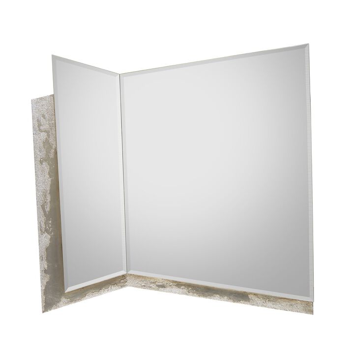 Quinn Mirror