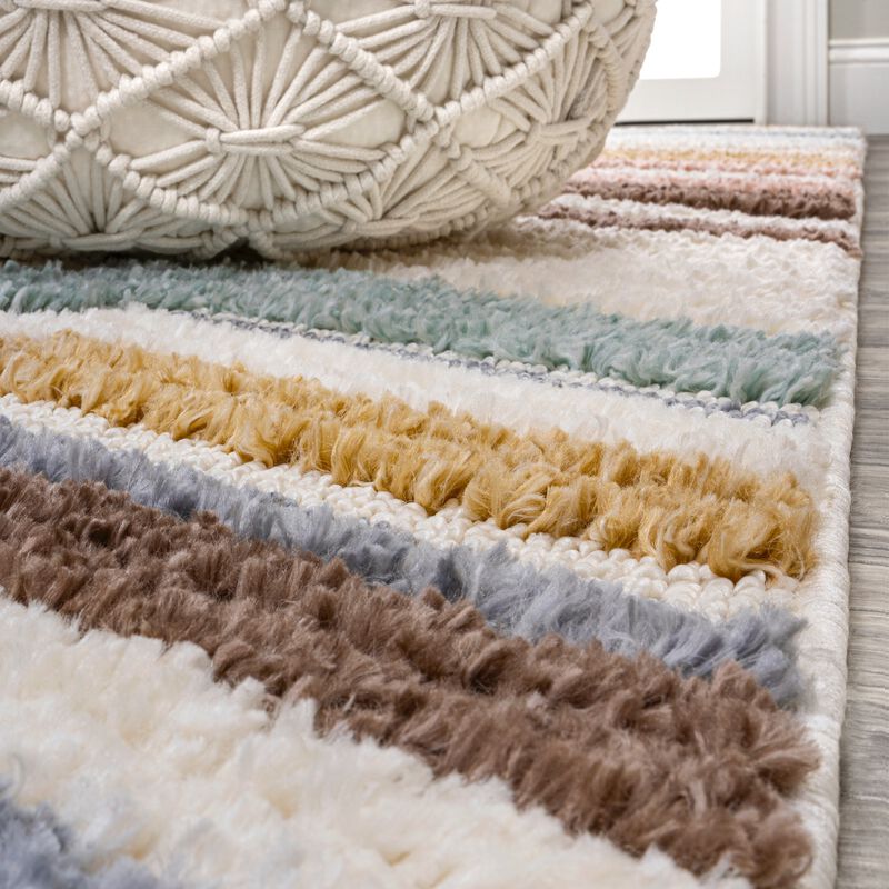 Elin Chevron High-Low Area Rug