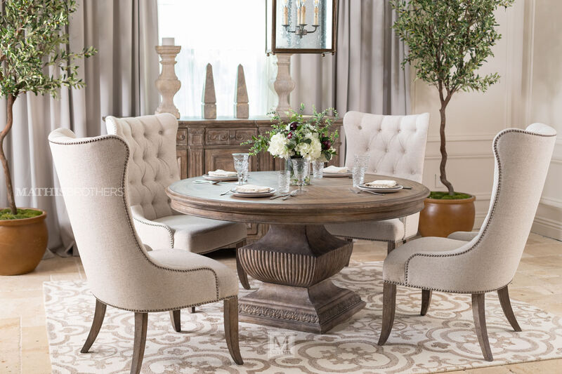 Castella Round Dining Table
