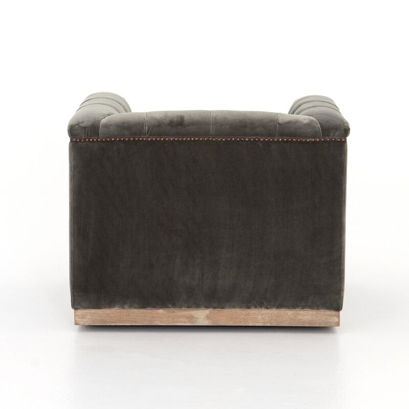 Maxx Swivel Chair
