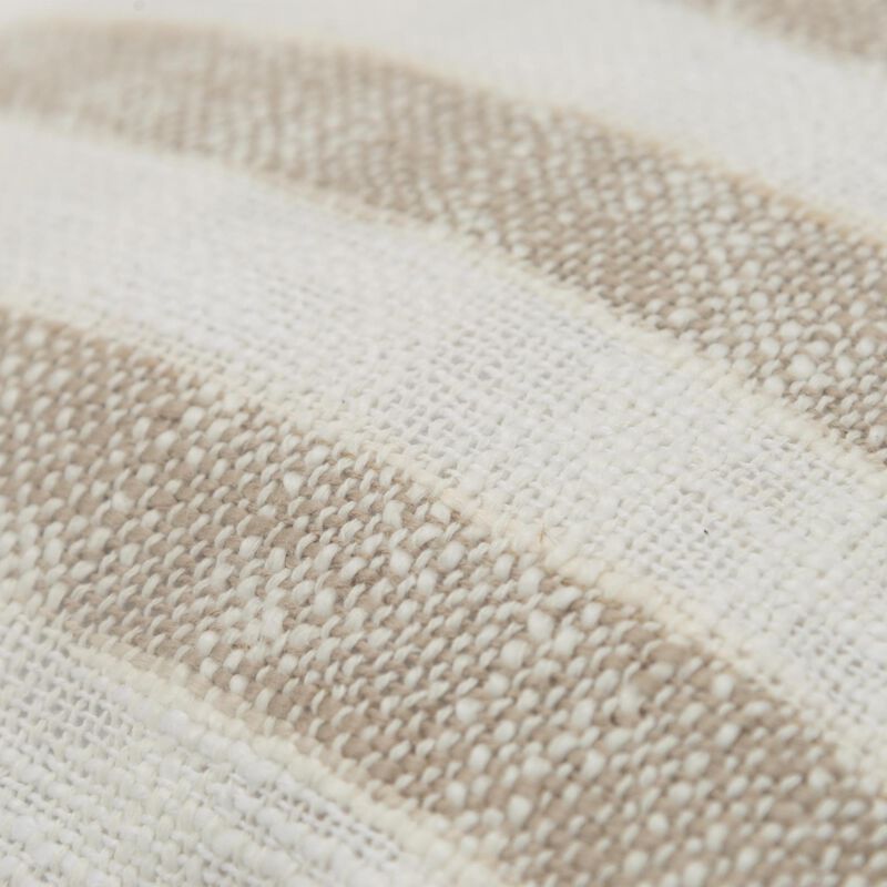 T20561 Pillow
