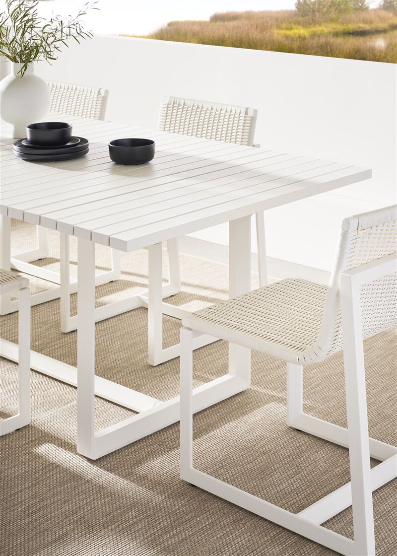 Breeze Outdoor Rectangle Dining Table
