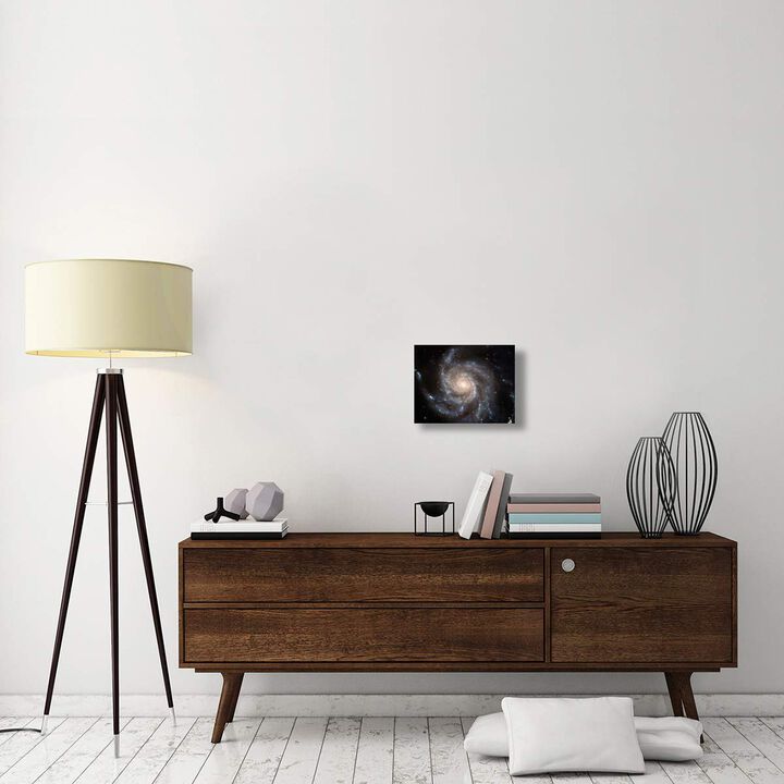 Messier 101 (M101)-Canvas Art-16x12