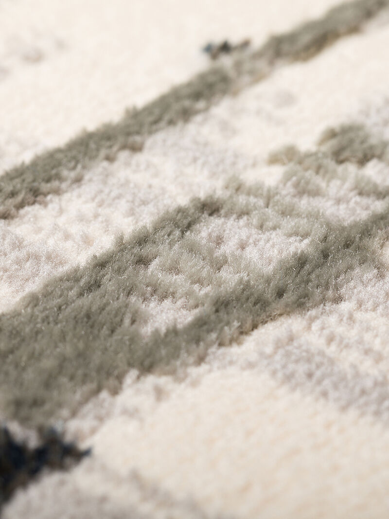Karma KM4 Grey 3'3" x 5'1" Rug