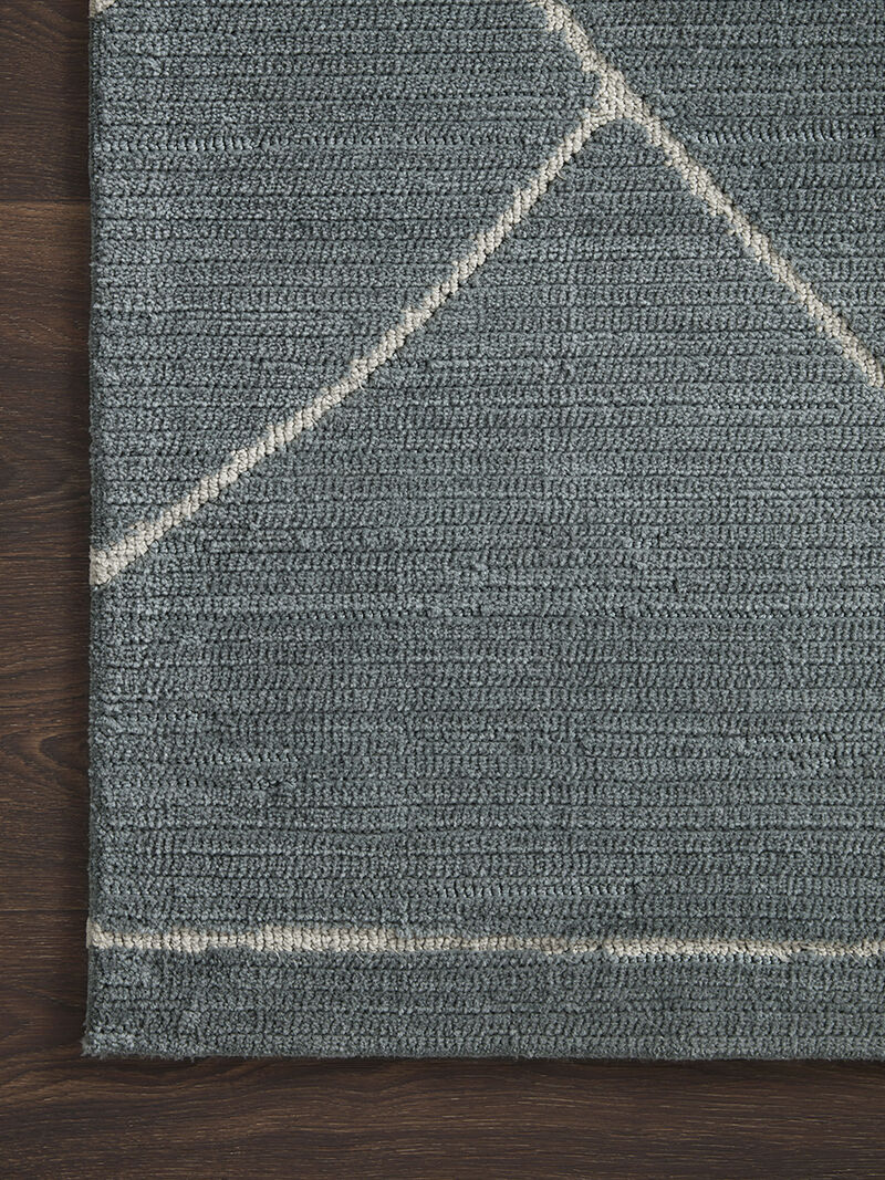 Logan LOG01 Slate/White 8'6" x 12' Rug