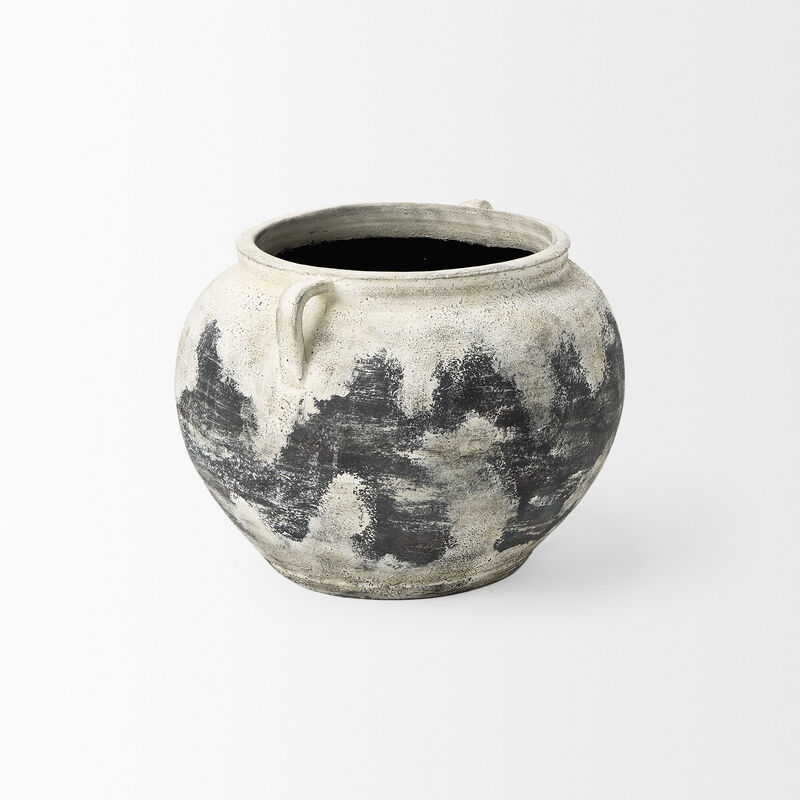 Boscia 15" Floor Vase