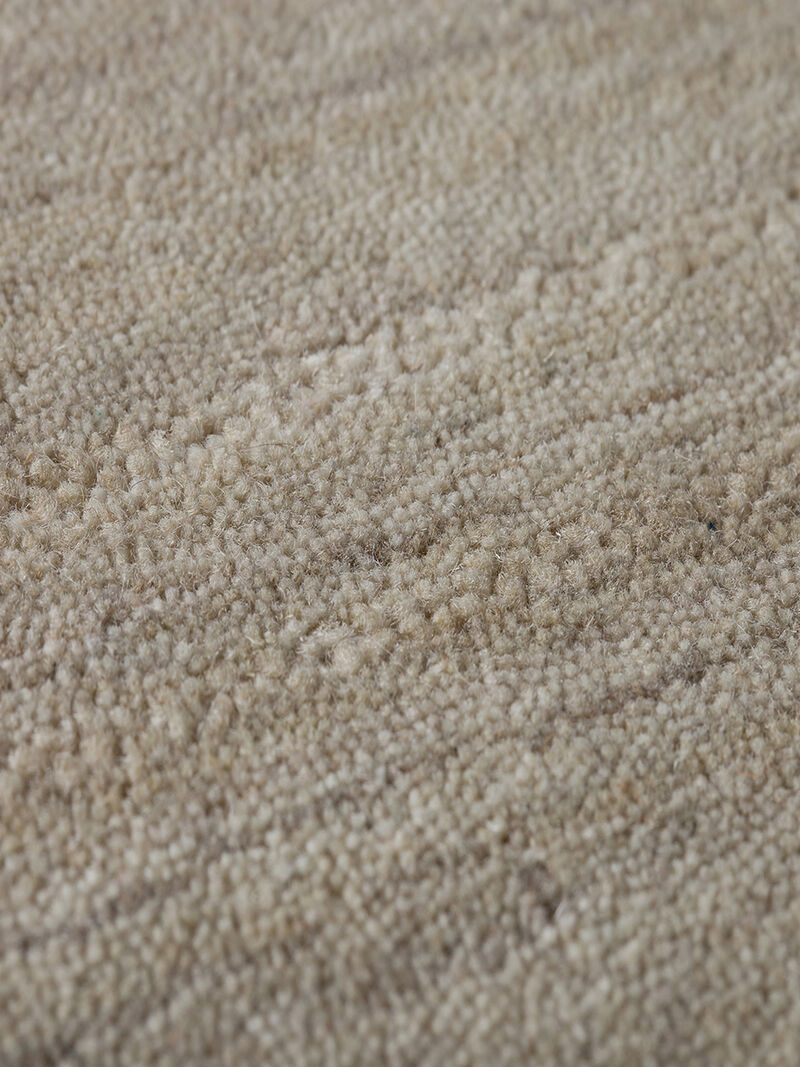 Rafia RF100 Linen 3'6" x 5'6" Rug
