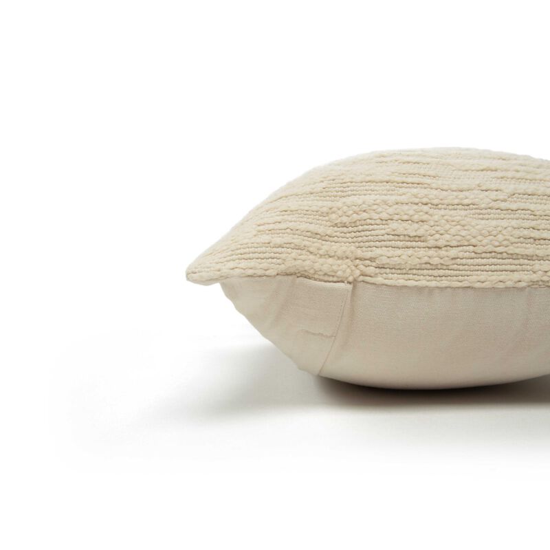 T22417 Pillow