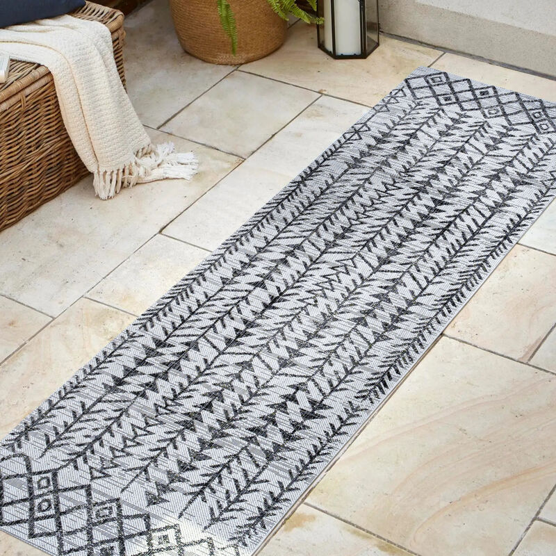 Tokay Bohemian Geometric Indoor/Outdoor Area Rug