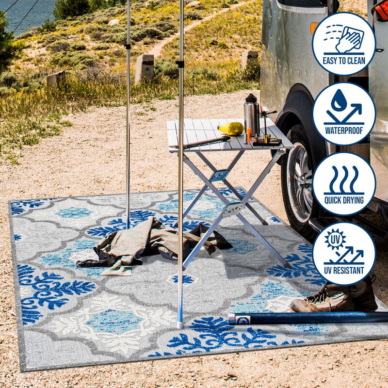 Cassis Ornate Ogee Trellis High-Low Indoor/Outdoor Area Rug