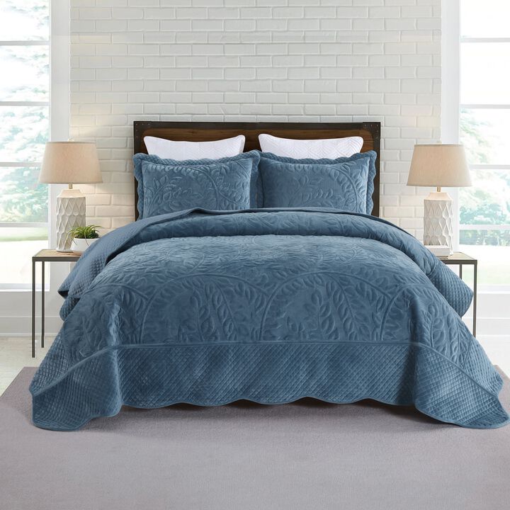 Marcielo 3 Pcs Soft and Plush Velvet Oversized Embroidery Soft and Plush Quilt Set