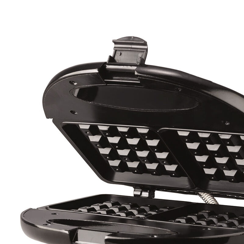 Brentwood Waffle Maker in Black