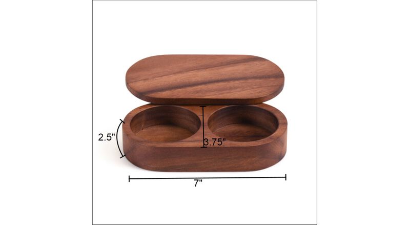 Salt & Pepper Pinch Pot w/ Cover