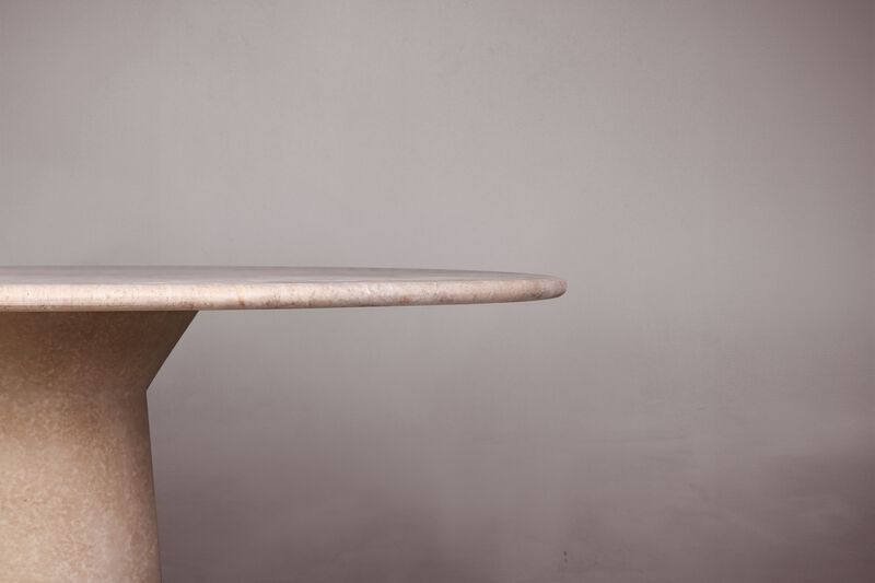 Le Cou Travertine Round Dining Table 49"