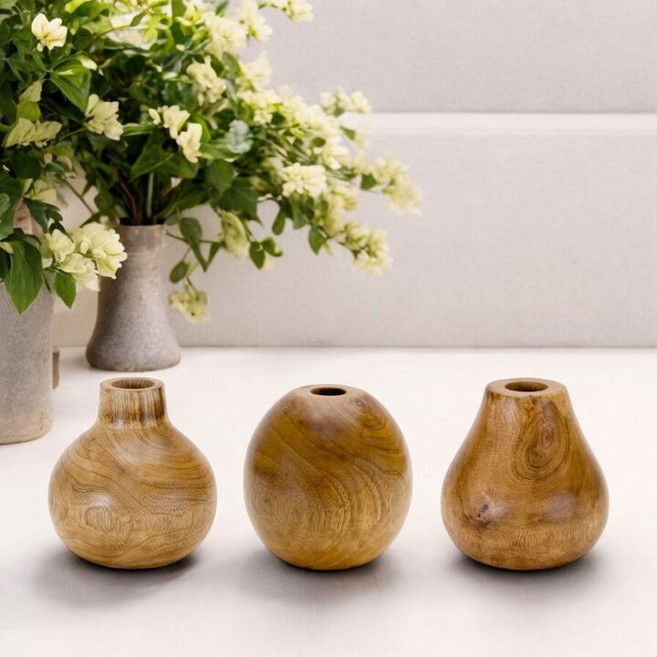 Wooden Vases Set of 3 for Vintage-Inspired Floral Displays