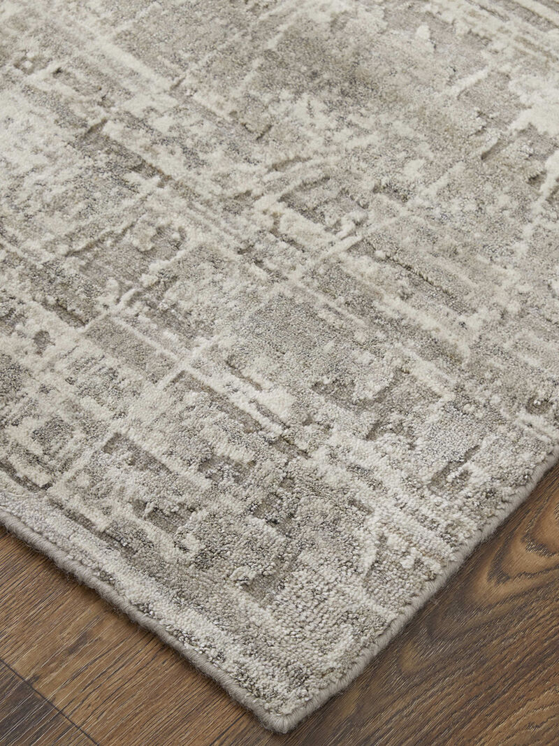 Eastfield 69A5F 3' x 5' Gray/Ivory Rug