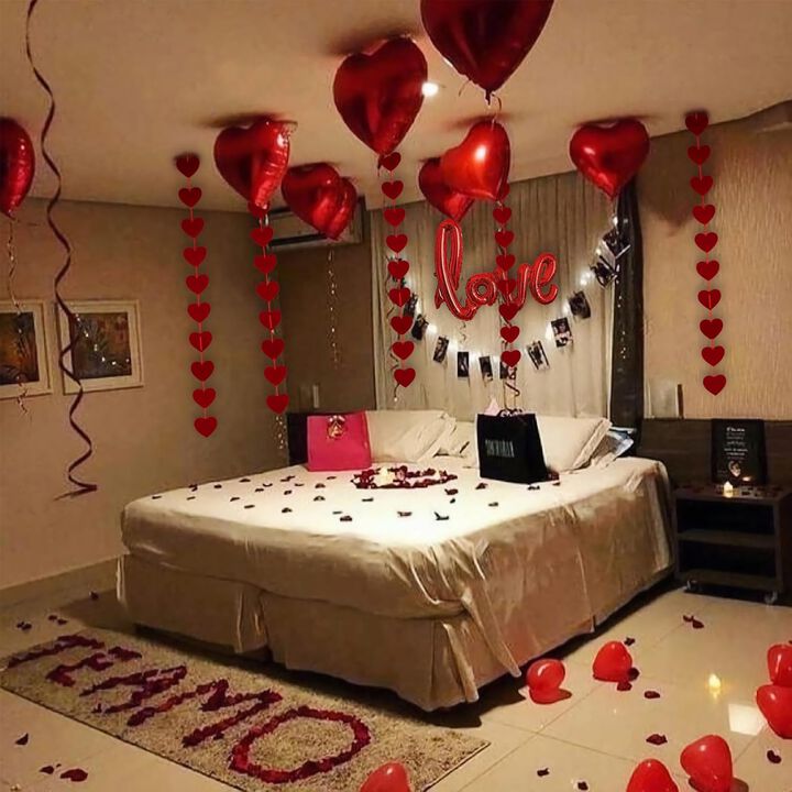 Valentines Day Decor,1113PCS Red Felt Garland Hanging String Hearts