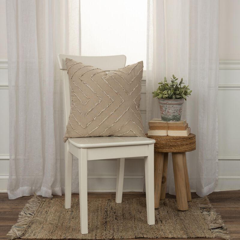 T19670 Pillow