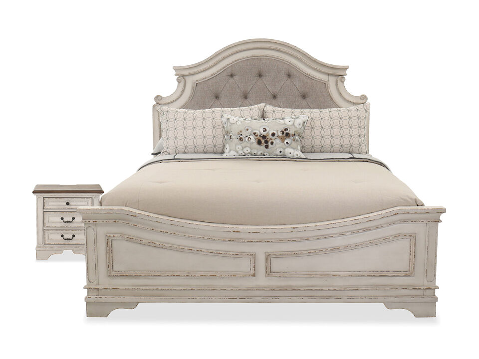 Realyn 2 Piece Queen Bedroom Set