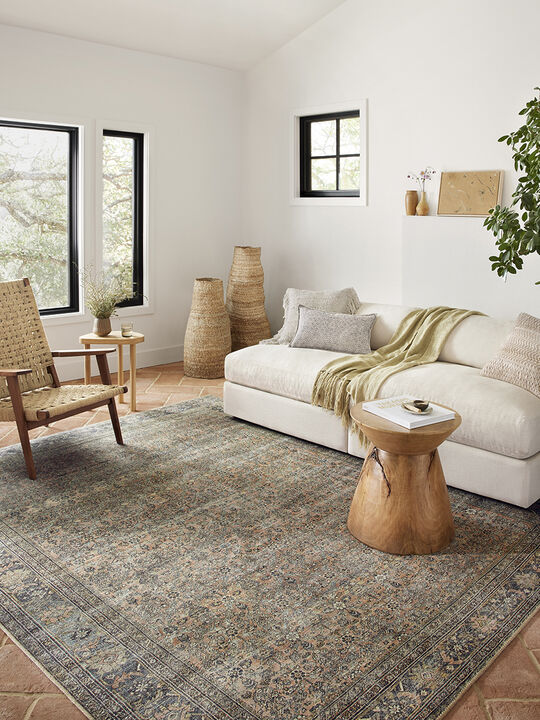 Adrian ADR03 2'3" x 3'9" Rug
