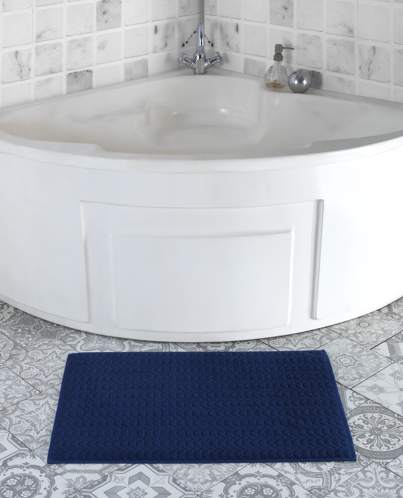 Brooks Brothers Herringbone Bath Mat