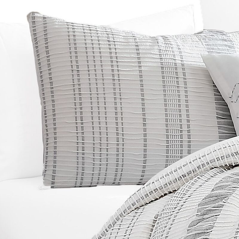 Wim 6 Piece King Size Duvet Comforter Set with Accent Pillows, Striped Gray - Benzara