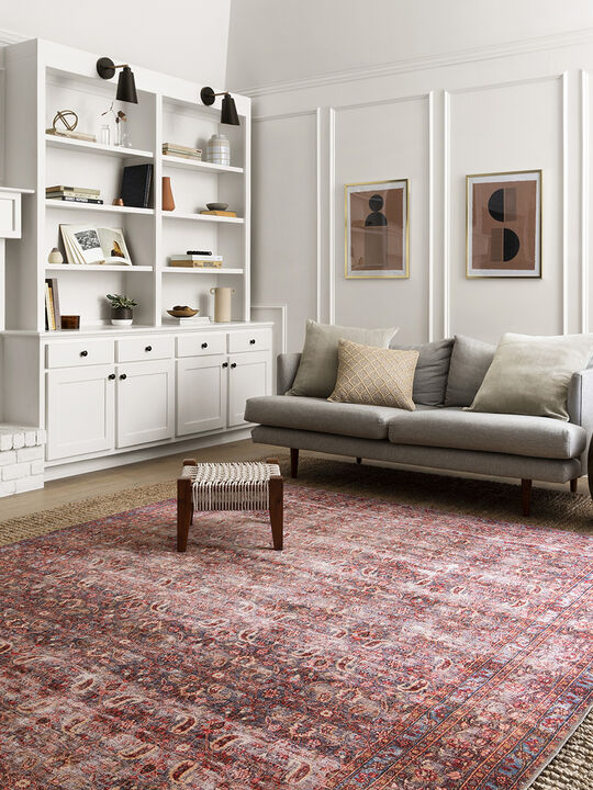 Loren LQ05 EGP/CRM 18" x 18" Sample Rug