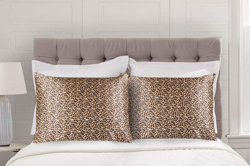 Satin Pillow Case with Zipper - Luxury Pillow Cover (Pillowcase Set of 2)