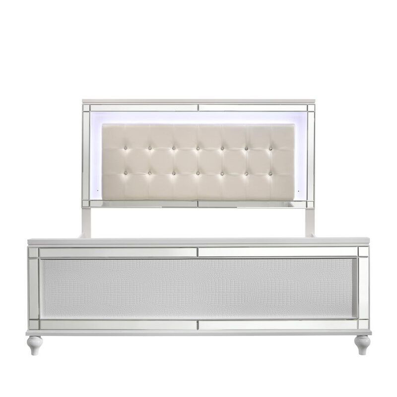 New Classic Furniture Furniture Valentine Solid Wood King Size Lighted Bed in White
