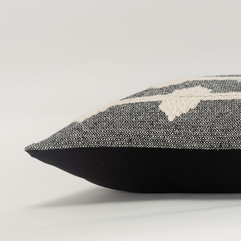 T21527 Pillow
