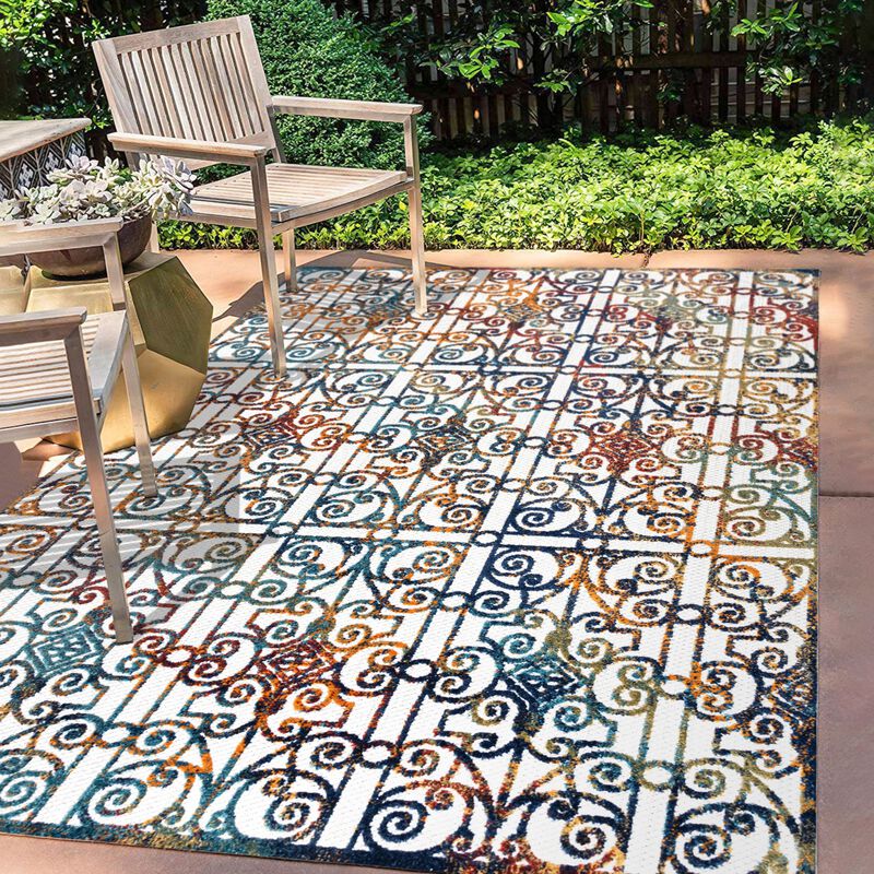 Cetara Ornate Trellis Indoor/Outdoor Area Rug