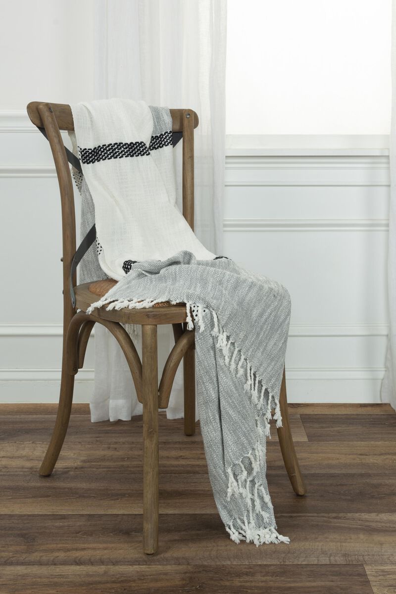 Gray/Natural 50" x 60" Throw Blanket