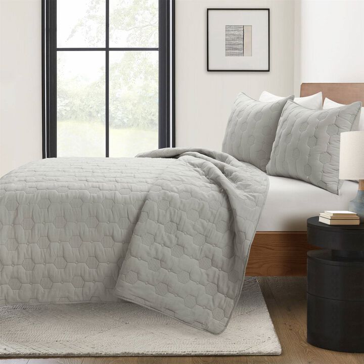 Hexagonal Pattern 3-Piece Quilt Set – Lightweight Cotton Bedding with Soft, Textured Feel