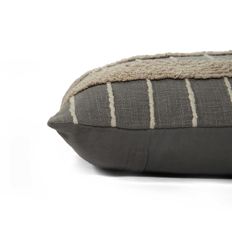 T22226 Pillow