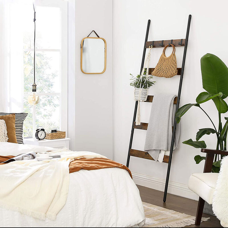Rustic 5-Tier Blanket Ladder Shelf with Hooks and Steel Frame