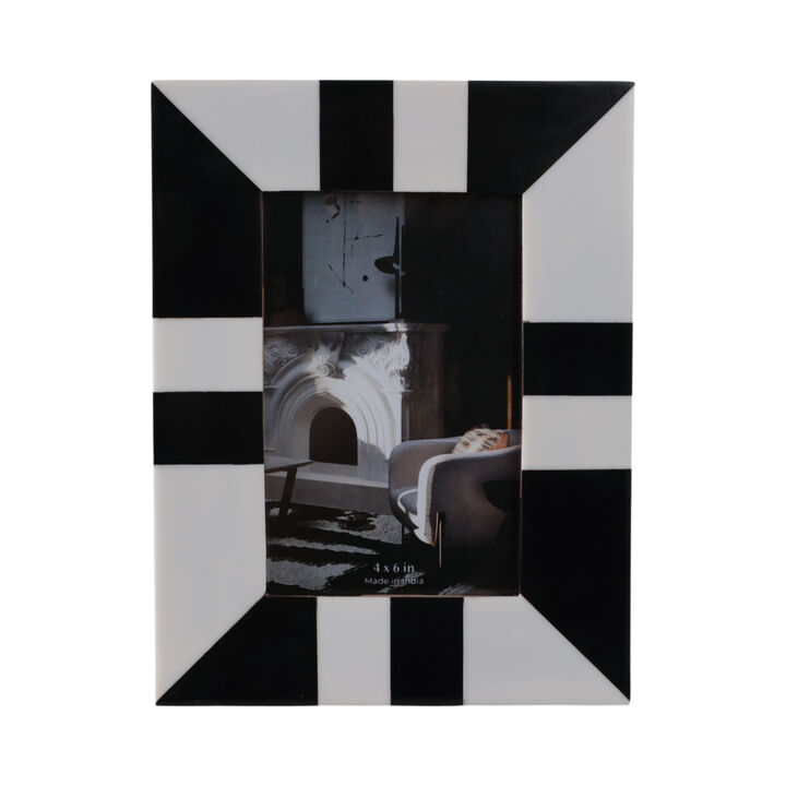 4x6 Geometric Photo Frame, Black/white