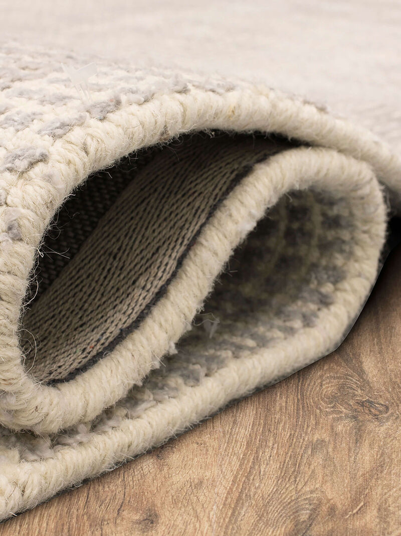 Labyrinth Meander Silver Birch 8' X 10' Rug