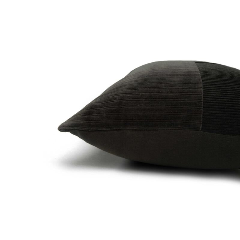 T22408 Pillow