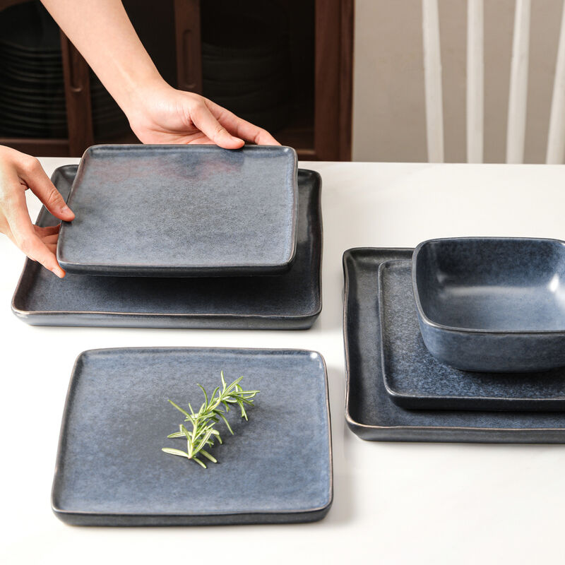Stone Lain Jonny Stoneware 24 Piece Dinnerware Set