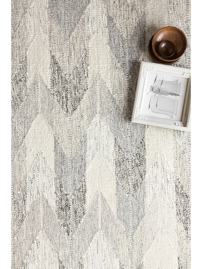 Evelina EVE02 Pewter/Silver 3'6" x 5'6" Rug