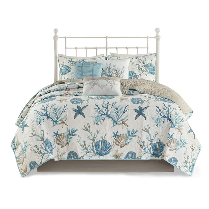 Gracie Mills Koreen 6-Piece Coastal Bliss Cotton Sateen Quilt Set with Throw Pillows
