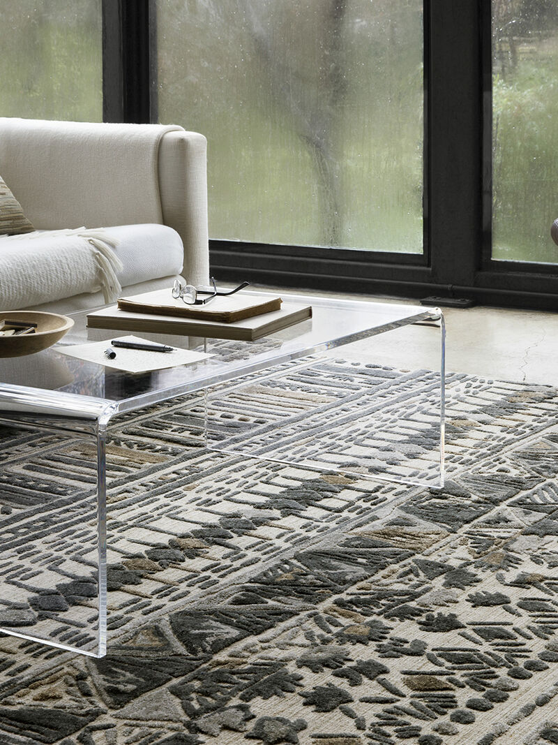 Sojourn RG01 Metal 5'6" x 8'6" Rug
