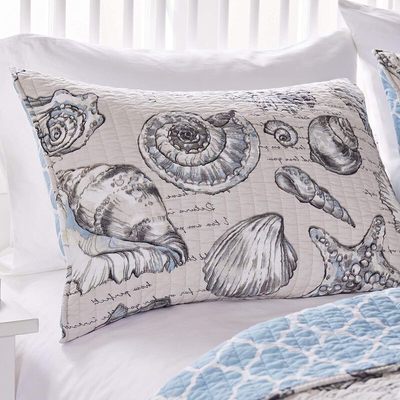 Hivvago Twin/Twin XL size 2 Piece Microfiber Beach Shells Coastal Reversible Quilt Set