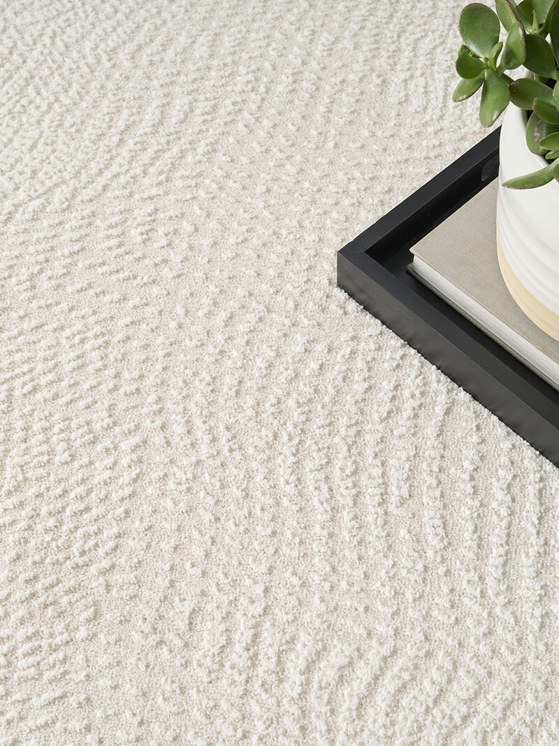 Central Park West CEP01 Ivory 6' x 9' Rug