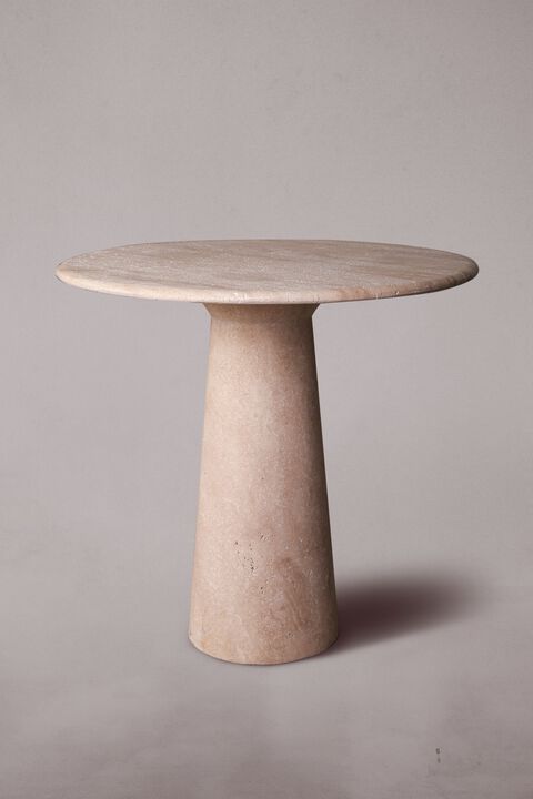 Le Cou Travertine Round Dining Table 31.4"