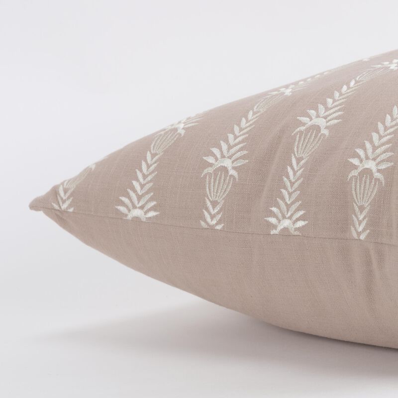 T19814 Pillow