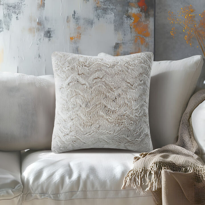 Gracie Mills Shawn Faux Brushed long Fur Square Pillow