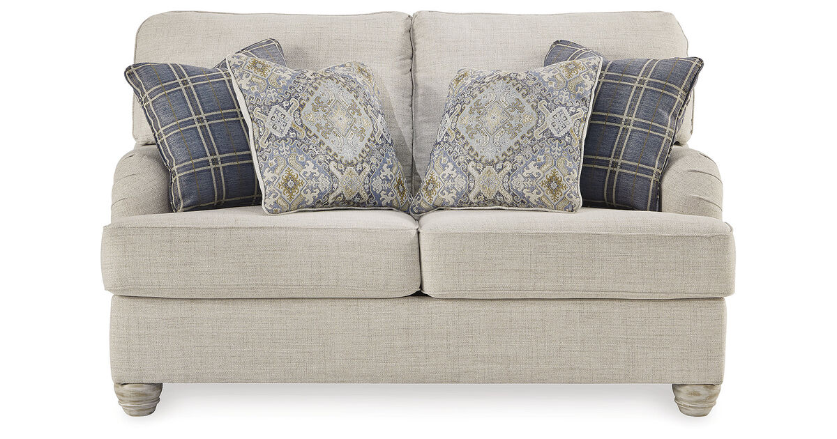 Traemore Loveseat
