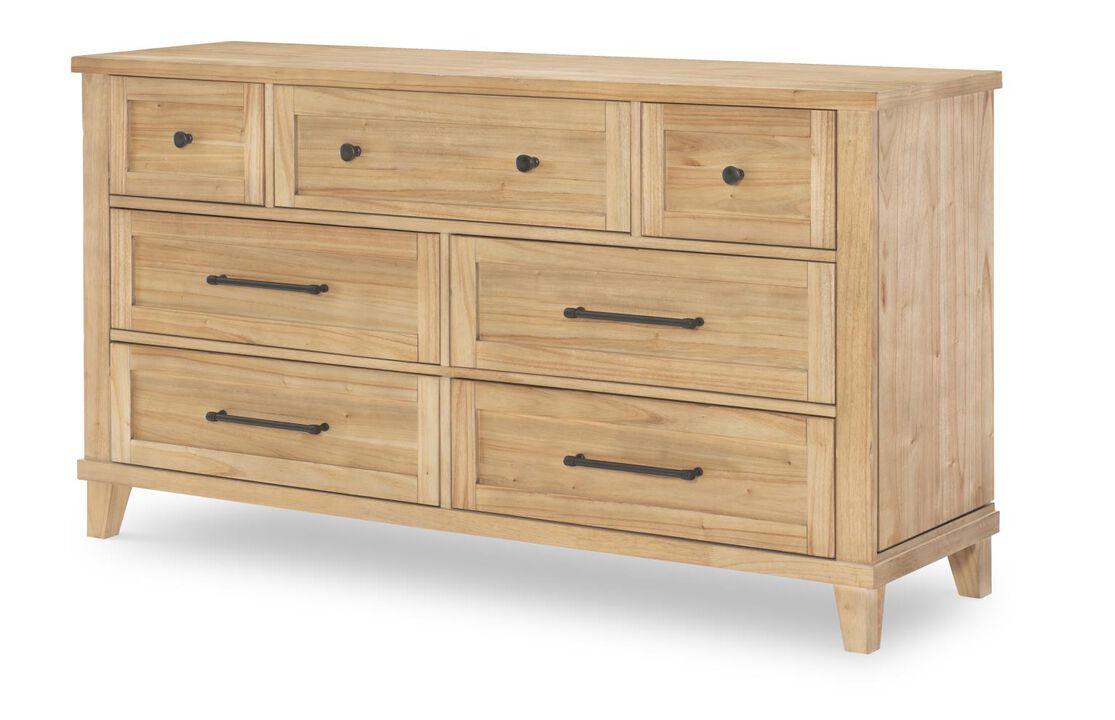 XXX's and OOO's Dresser w Power Usb