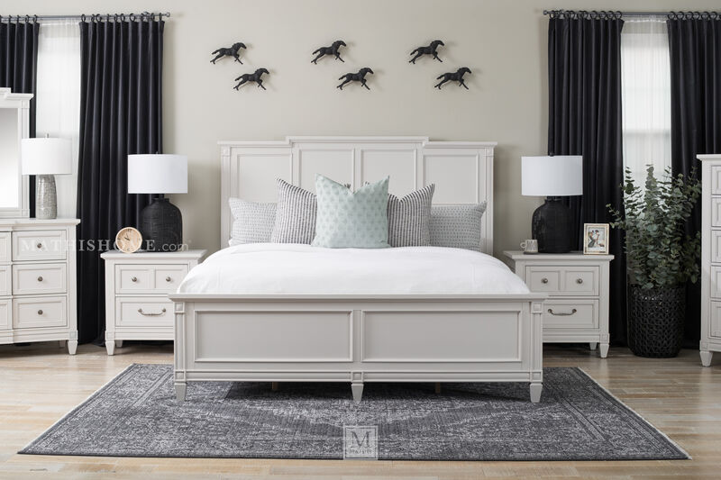 Willowbrook King Panel Bed